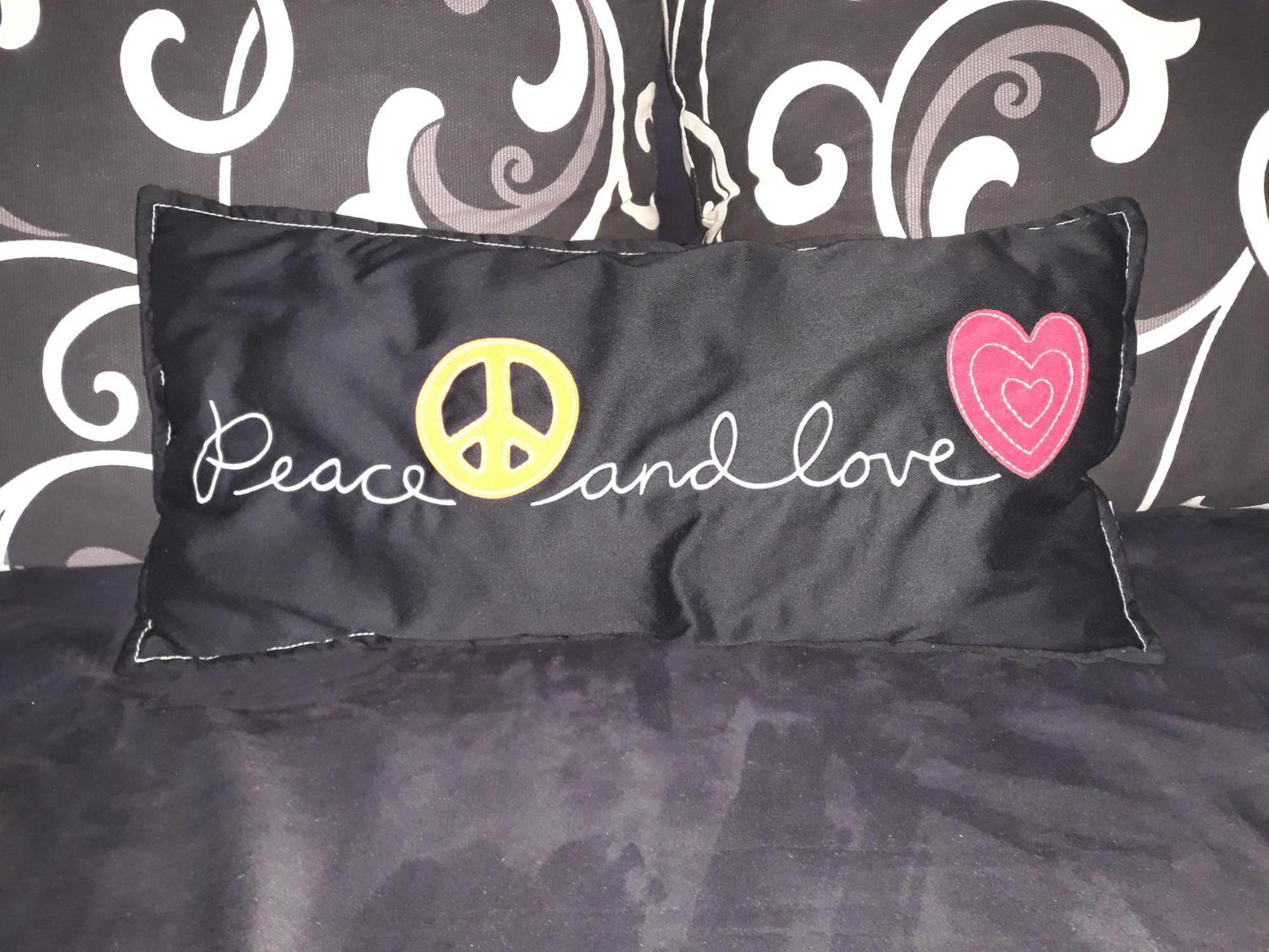 Peace & Love Zagabria Esterno foto